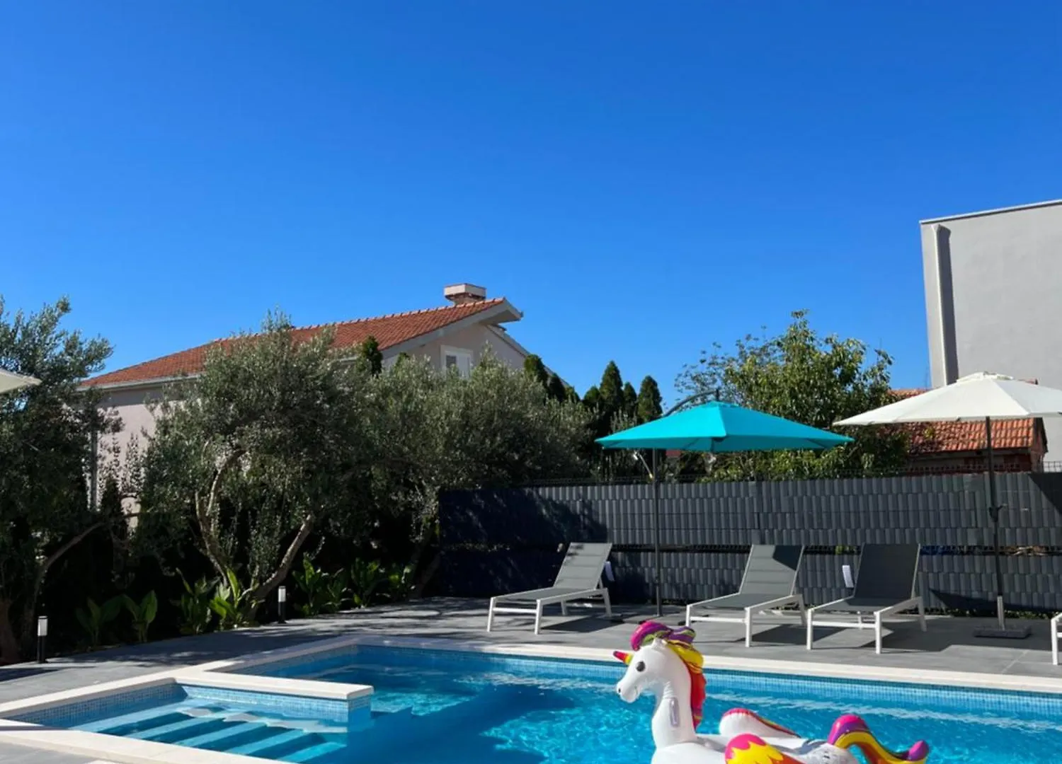 Apartment Marija 2 Near Split Kastela 0*,  Croatia