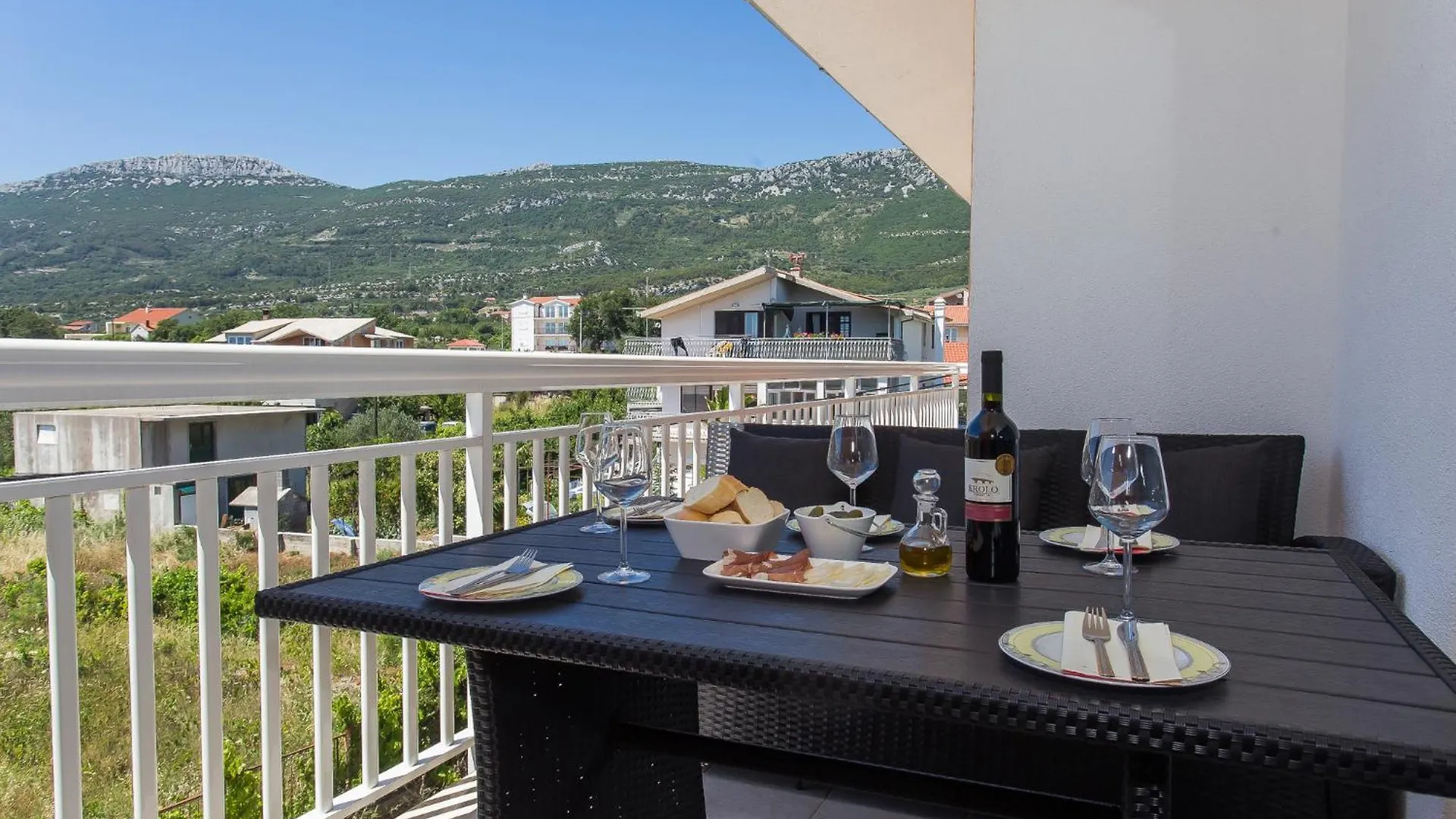 Apartment Marija 2 Near Split Kastela